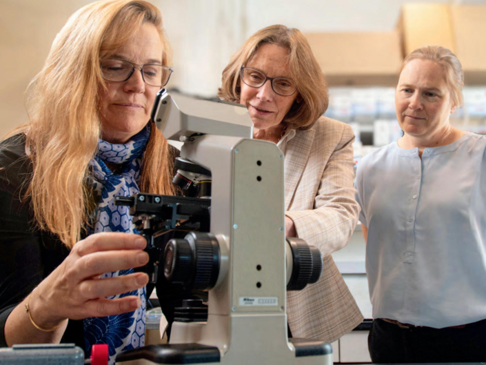 Medical Health Care and Science Photographer
